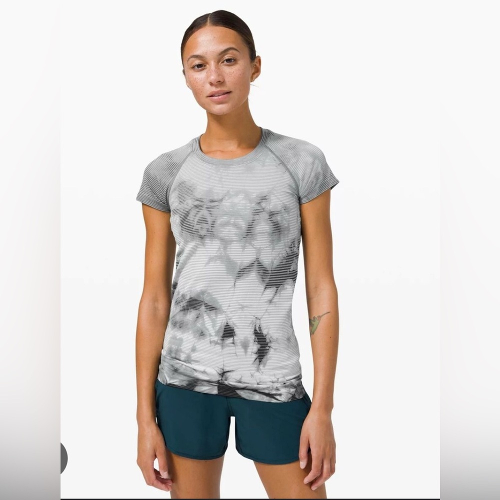 Tie dye lululemon short sleeve swiftly tech